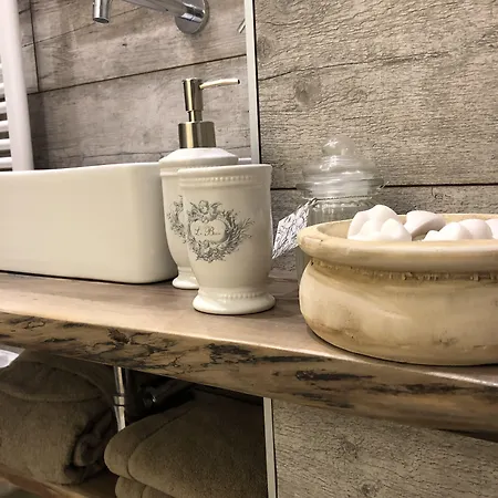住宿加早餐酒店 Edera E Camelie 3*