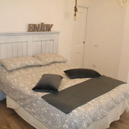 Edera E Camelie 3* Помпеї