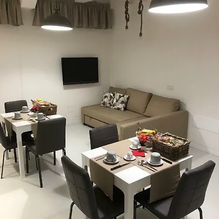 Edera E Camelie B&B 폼페이