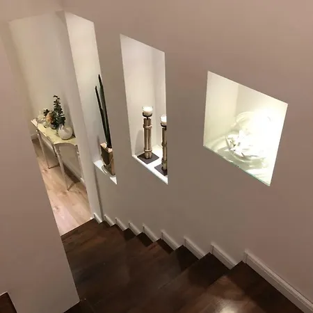 Edera E Camelie Pompeji