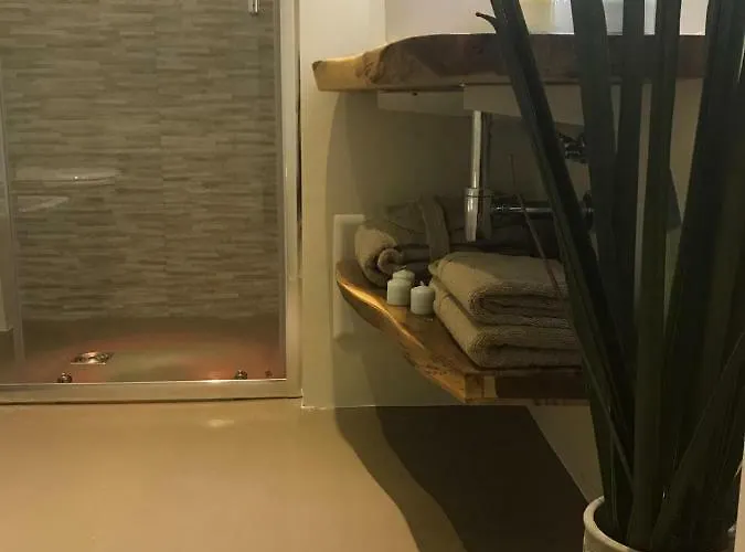 Edera E Camelie Pompei